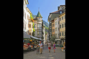 Bozen, Südtirol, Obstmarkt - [Nr.: bozen-obstmarkt-017.jpg] - © 2014 www.drescher.it