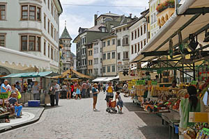 Bozen, Südtirol, Obstmarkt - [Nr.: bozen-obstmarkt-032.jpg] - © 2014 www.drescher.it