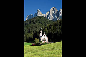 Dolomiten: Villnöss St. Ranui - [Nr.: dolomiten-villnoess-ranui-kirche-001.jpg] - © 2009 www.drescher.it