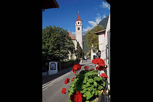 Dorf Tirol - [Nr.: dorf-tirol-006.jpg] - © 2011 www.drescher.it