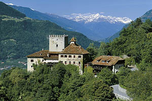 Schloss Thurnstein bei Dorf Tirol - [Nr.: dorf-tirol-schloss-thurnstein-003.jpg] - © 2000 www.drescher.it