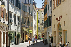 Bozen, Südtirol, Franziskanergasse - [Nr.: bozen-franziskanergasse-004.jpg] - © 2014 www.drescher.it