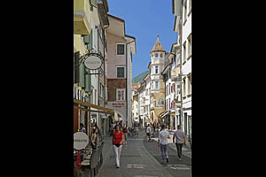 Bozen, Südtirol, Museumsstraße - [Nr.: bozen-museumsstrasse-006.jpg] - © 2014 www.drescher.it