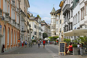 Bozen, Südtirol, Silbergasse - [Nr.: bozen-silbergasse-021.jpg] - © 2014 www.drescher.it