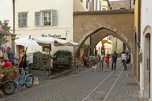 Bozen, Südtirol, Streitergasse - [Nr.: bozen-streitergasse-004.jpg] - © 2014 www.drescher.it