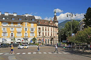 Bozen, Südtirol, Waltherplatz - [Nr.: bozen-waltherplatz-017.jpg] - © 2014 www.drescher.it