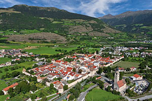 Luftaufnahme von Glurns im Vinschgau - [Nr.: glurns-luftaufnahme-004.jpg] - © 2012 www.drescher.it