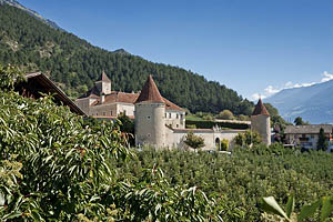 Schloss Goldrain in Südtirol - [Nr.: goldrain-schloss-001.jpg] - © 2012 www.drescher.it