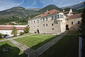 Schloss Goldrain in Südtirol - [Nr.: goldrain-schloss-004.jpg] - © 2012 www.drescher.it