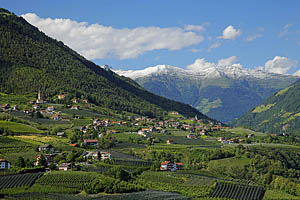 Kuens bei Meran - [Nr.: kuens-001.jpg] - © 2007 www.drescher.it