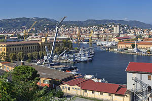 La Spezia, Italien, Hafen - [Nr.: la-spezia-003.jpg] - © 2017 www.drescher.it