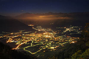 Meran bei Nacht - [Nr.: meran-bei-nacht-002.jpg] - © 2010 www.drescher.it