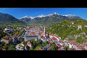 Meran Luftaufnahme - [Nr.: meran-luftaufnahme-012.jpg] - © 2014 www.drescher.it