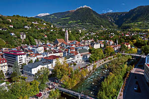 Meran Luftaufnahme - [Nr.: meran-luftaufnahme-015.jpg] - © 2011 www.drescher.it