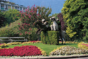 Meran Promenade, Blumenbeet Pferde - [Nr.: meran-promenade-023.jpg] - © 1999 www.drescher.it