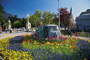 Meran Promenade, Blumenbeet - [Nr.: meran-promenade-028.jpg] - © 2007 www.drescher.it