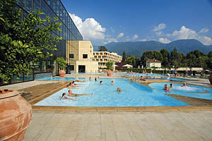 Therme Meran - [Nr.: meran-therme-005.jpg] - © 2006 www.drescher.it