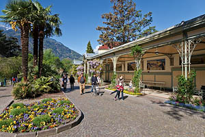 Meran Wandelhalle - [Nr.: meran-wandelhalle-004.jpg] - © 2012 www.drescher.it