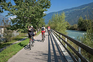 Naturns bei Meran, Radweg - [Nr.: naturns-radweg-001.jpg] - © 2009 www.drescher.it