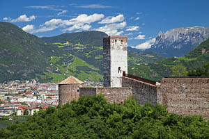 Schloss Sigmundskron bei Bozen - [Nr.: schloss-sigmundskron-001.jpg] - © 2009 www.drescher.it