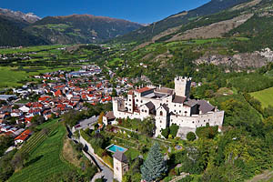 Schluderns im Vinschgau mit Churburg - [Nr.: schluderns-004.jpg] - © 2011 www.drescher.it