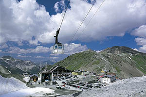 Stilfserjoch, Südtirol, Seilbahn - [Nr.: stilfserjoch-gletscherskigebiet-002.jpg] - © 2002 www.drescher.it