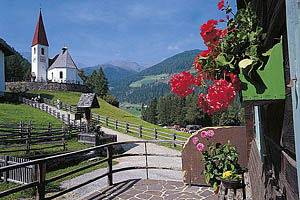 St. Gertraud im Ultental - [Nr.: ultental-st-gertraud-004.jpg] - © 1997 www.drescher.it