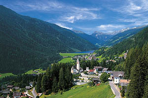 St. Walburg im Ultental - [Nr.: ultental-st-walburg-002.jpg] - © 1997 www.drescher.it