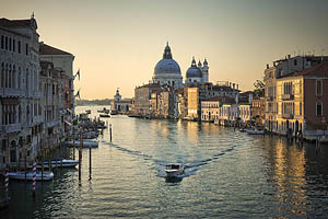 Venedig, Santa Maria della Salute - [Nr.: venedig-170.jpg] - © 2017 www.drescher.it