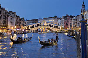 Venedig, Rialtobrücke, Nacht - [Nr.: venedig-175.jpg] - © 2017 www.drescher.it